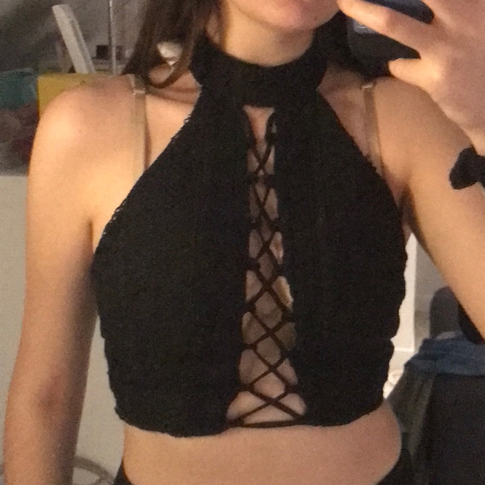 LF High neck crop top (price negotiable)